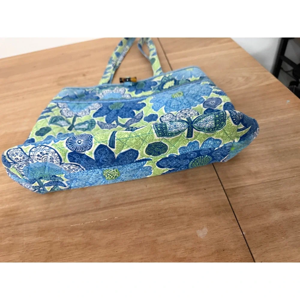 Vera Bradley Doodle Daisy Blue Green Quilted Cotton Floral Tote Shoulder bag
